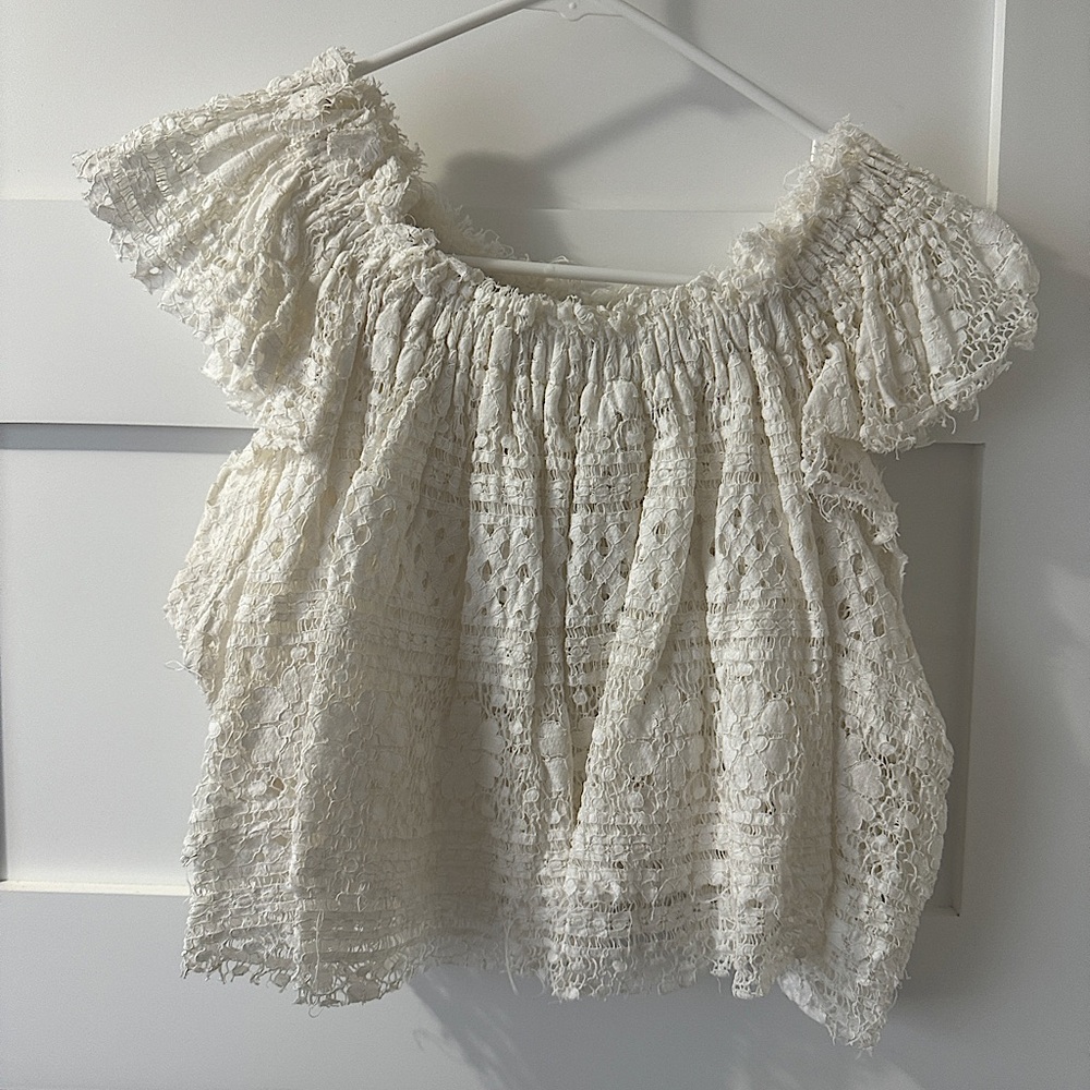 Ivory shoulder-less summer shirt
